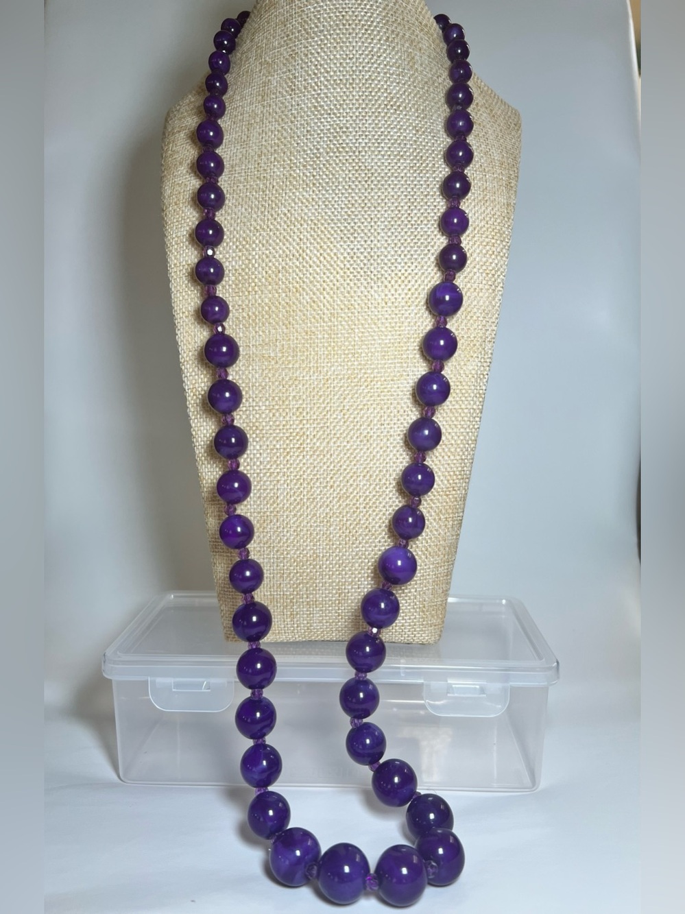 Parisian NWT $28 vintage French inspired 1950’s celluloid purple beads necklace